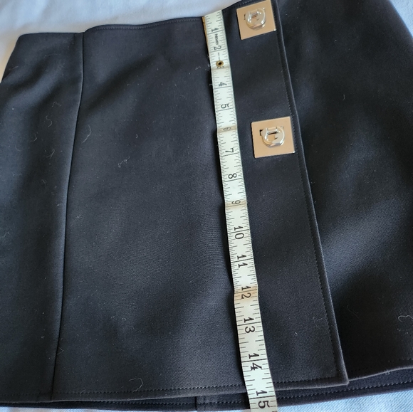Givenchy NWT FR 36 (US 4) wrap buckle mini skirt, authentic - Picture 16 of 16